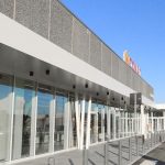 Area-esterna-Conad-Piombino-Colosseo-Grigioni,-Gletcher-Grau-e-Basalt-Grau