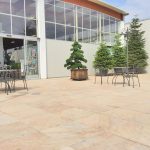 Greenflor-garden-center-pavimentazione-pietra-sinterizzata-L'Altra-Pietra-Colosseo-Quarzite-Gialla