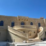 Hotel-Hyatt-Regency-Saint-Julian's-Malta-pavimentazione-in-pietra-sinterizzata-di-2-cm