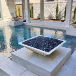 Texas-casa-con-piscina-in-pietra-sinterizzata-L'Altra-Pietra-duomo-bluestone-grey