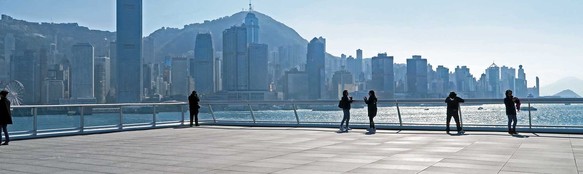 Ocean-Terminal-Extension-Hong-Kong-Foster-Partners_Pavimento-in-pietra-sinterizzata-LAltra-Pietra-Colosseo-Grigioni
